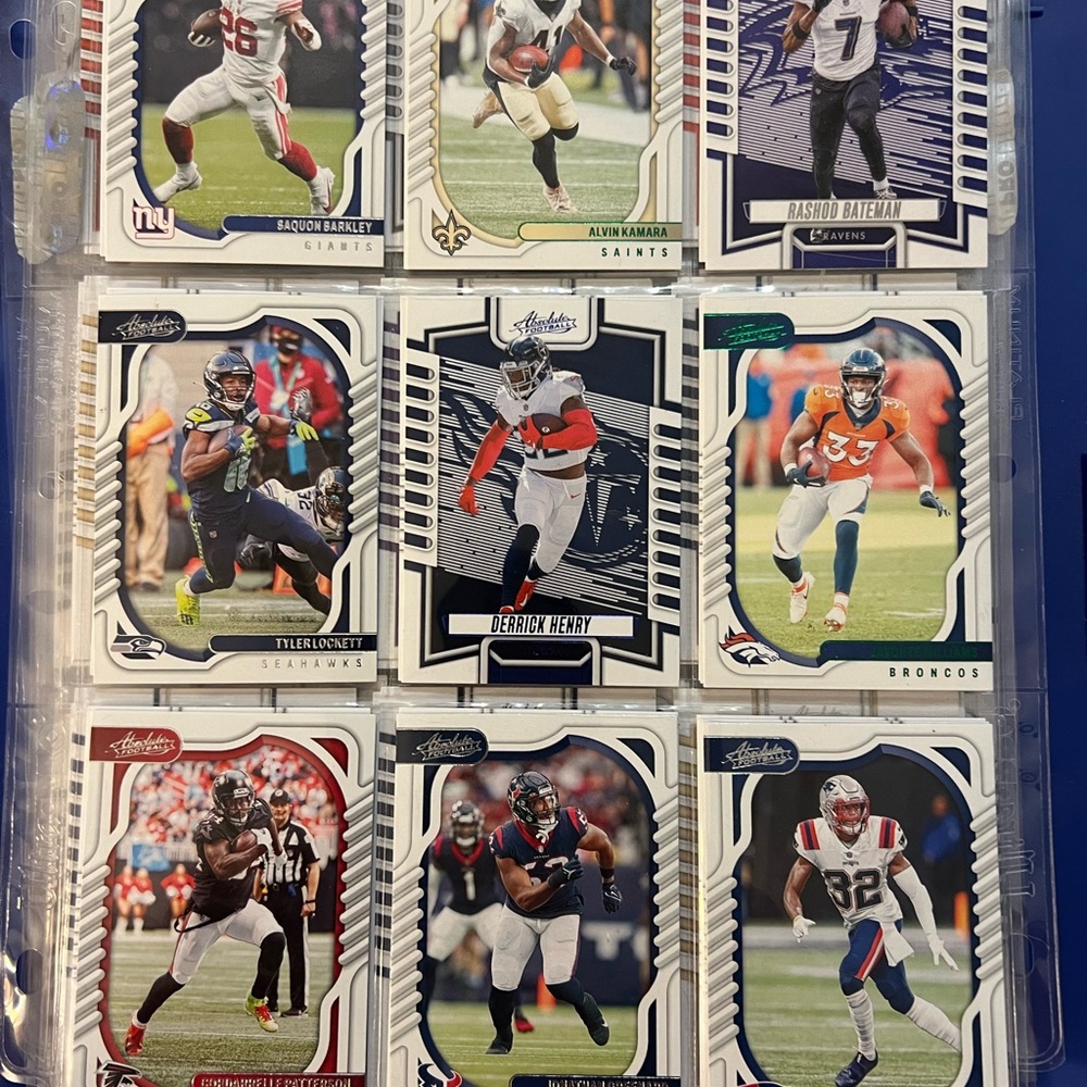 Football Cards - Picture 8 of 12